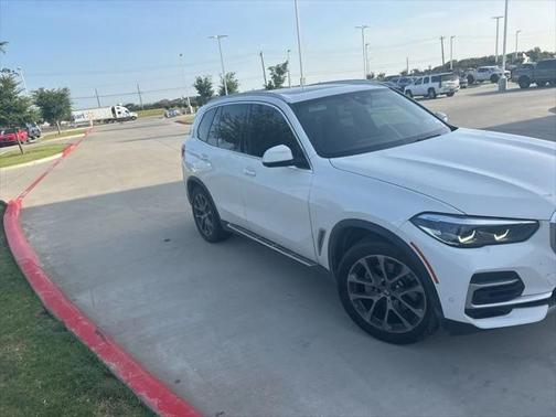 2023 BMW X5 sDrive40i