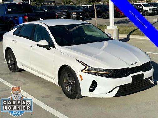 2022 Kia K5 LXS