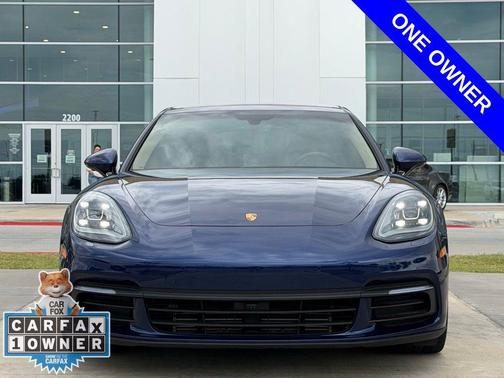 Blue 2020 Porsche Panamera 4