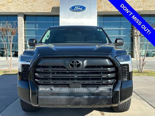 2022 Toyota Tundra SR5