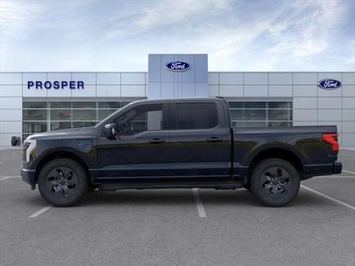 2025 Ford F-150 Lightning LARIAT