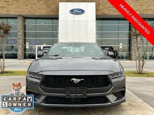 2024 Ford Mustang EcoBoost