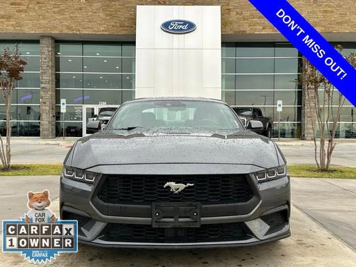 2024 Ford Mustang EcoBoost