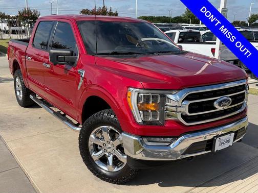 Red Metallic 2022 Ford F-150 XLT