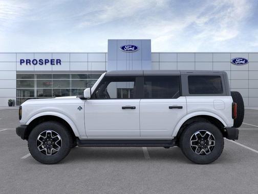 Oxford White 2026 Ford Bronco Outer Banks