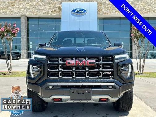2023 GMC Canyon Base