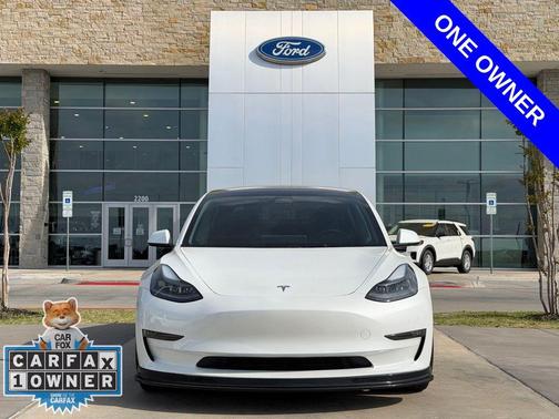 2023 Tesla Model 3 Performance