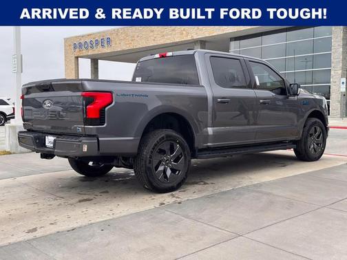 2025 Ford F-150 Lightning Flash