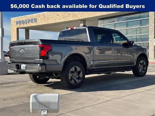 2025 Ford F-150 Lightning Flash