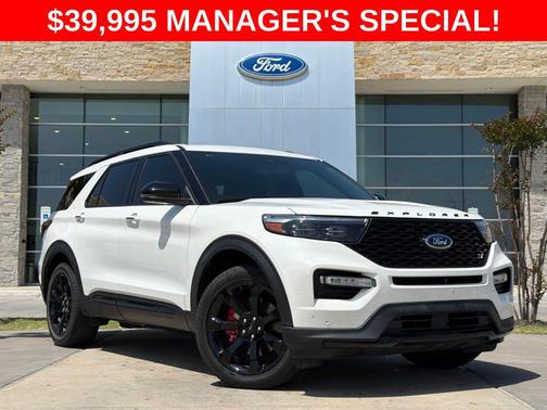 Star White Tri-Coat 2023 Ford Explorer ST