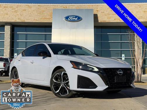 2023 Nissan Altima SR FWD