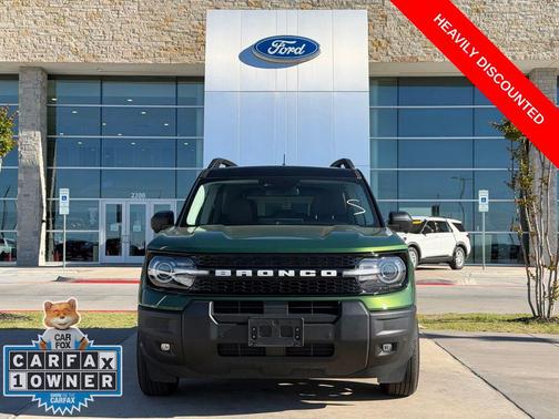 Eruption Green 2025 Ford Bronco Sport Outer Banks