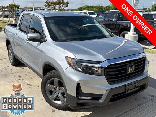 Lunar Silver 2023 Honda Ridgeline RTL