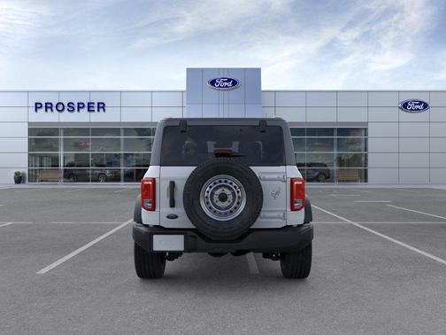 Oxford White 2026 Ford Bronco Base