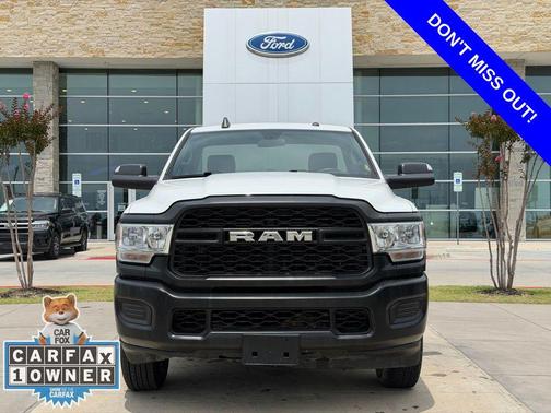 Bright White 2022 RAM 2500 Tradesman Regular Cab 4x4 8' Box