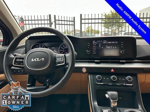 2024 Kia Carnival LX