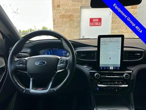 2021 Ford Explorer ST
