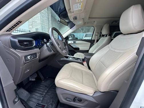 2021 Ford Explorer Platinum