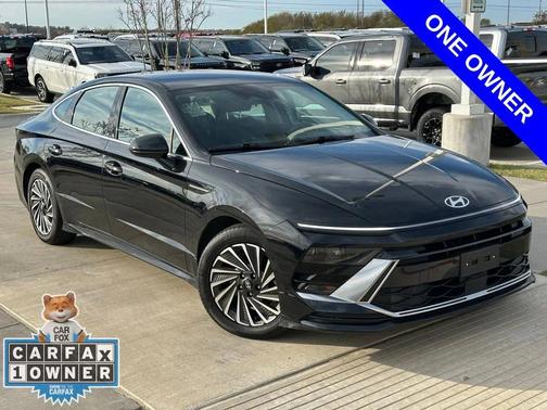 2024 Hyundai SONATA Hybrid SE