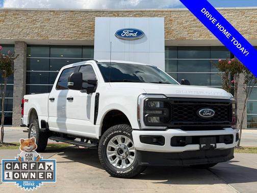 Oxford White 2024 Ford F-250 XL