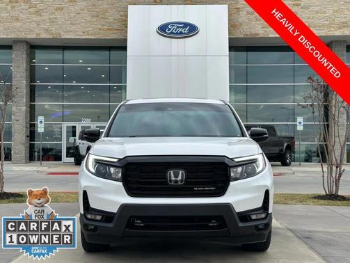 2023 Honda Ridgeline Black