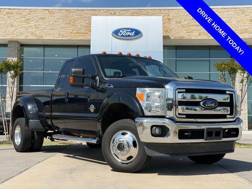 Tuxedo Black 2015 Ford F-350 Lariat