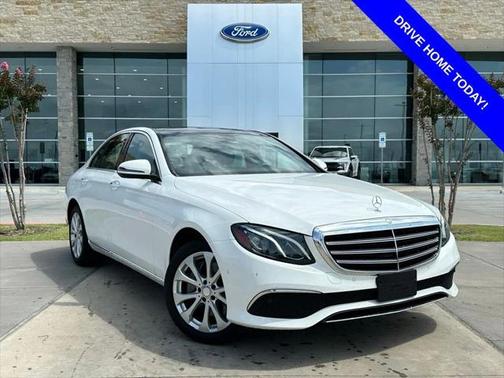 2017 Mercedes-Benz E-Class 4MATIC