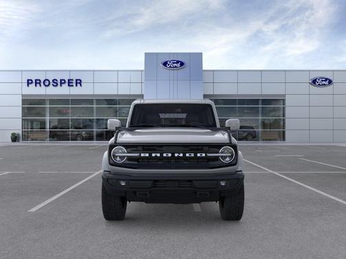 Avalanche Gray 2026 Ford Bronco Outer Banks