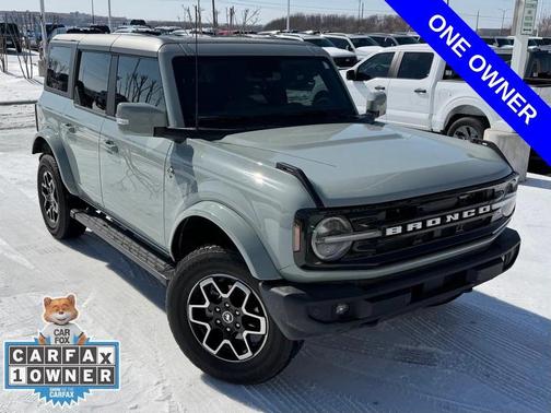 2023 Ford Bronco Outer Banks