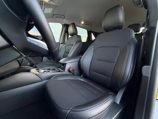 2026 Ford Escape PHEV Base