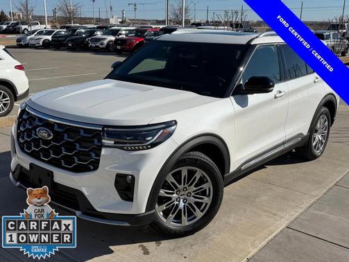 2025 Ford Explorer Platinum