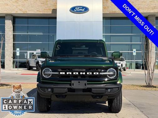 2025 Ford Bronco Outer Banks
