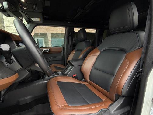 Cactus 2024 Ford Bronco Outer Banks