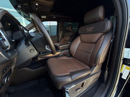 Antimatter Blue 2024 Ford F-150 King Ranch