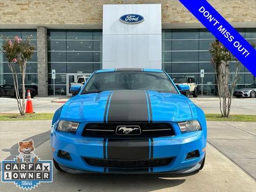 2011 Ford Mustang V6 Premium