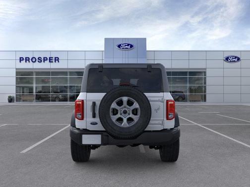 Oxford White 2026 Ford Bronco Big Bend
