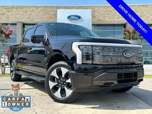 2023 Ford F-150 Lightning Platinum