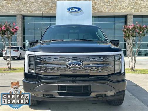 2023 Ford F-150 Lightning Platinum
