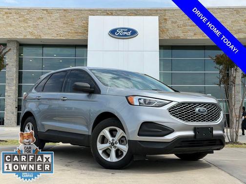 Iconic Silver 2024 Ford Edge SE