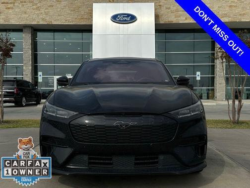 2022 Ford Mustang Mach-E GT