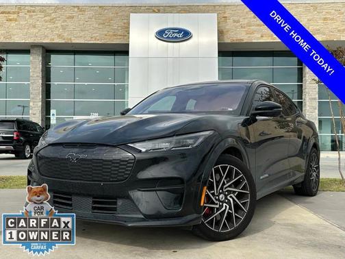 2022 Ford Mustang Mach-E GT