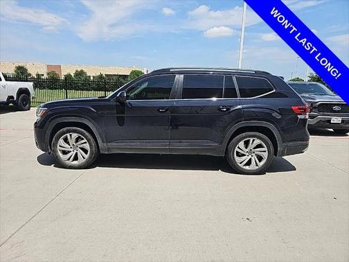2022 Volkswagen Atlas 2.0T SE w/Technology