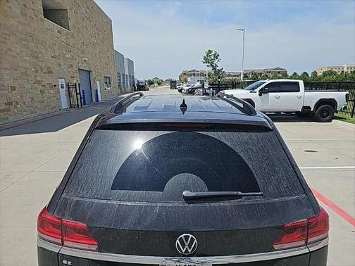 2022 Volkswagen Atlas 2.0T SE w/Technology