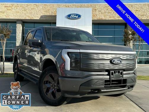 2024 Ford F-150 Lightning LARIAT