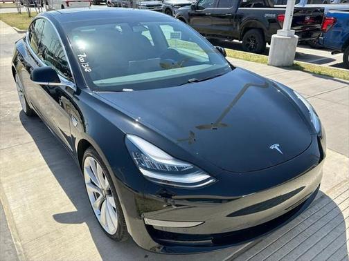 2019 Tesla Model 3 Long Range