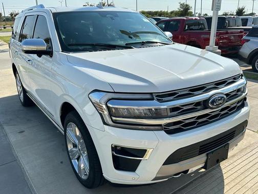 2022 Ford Expedition Platinum