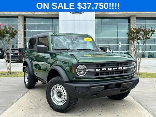 2025 Ford Bronco Base