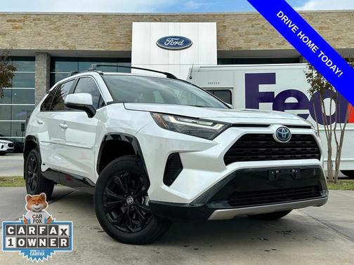 2024 Toyota RAV4 Hybrid SE