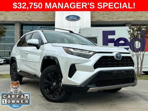 2024 Toyota RAV4 Hybrid SE