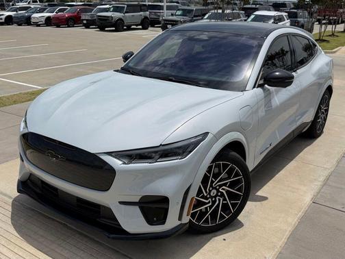 White Metallic 2023 Ford Mustang Mach-E GT